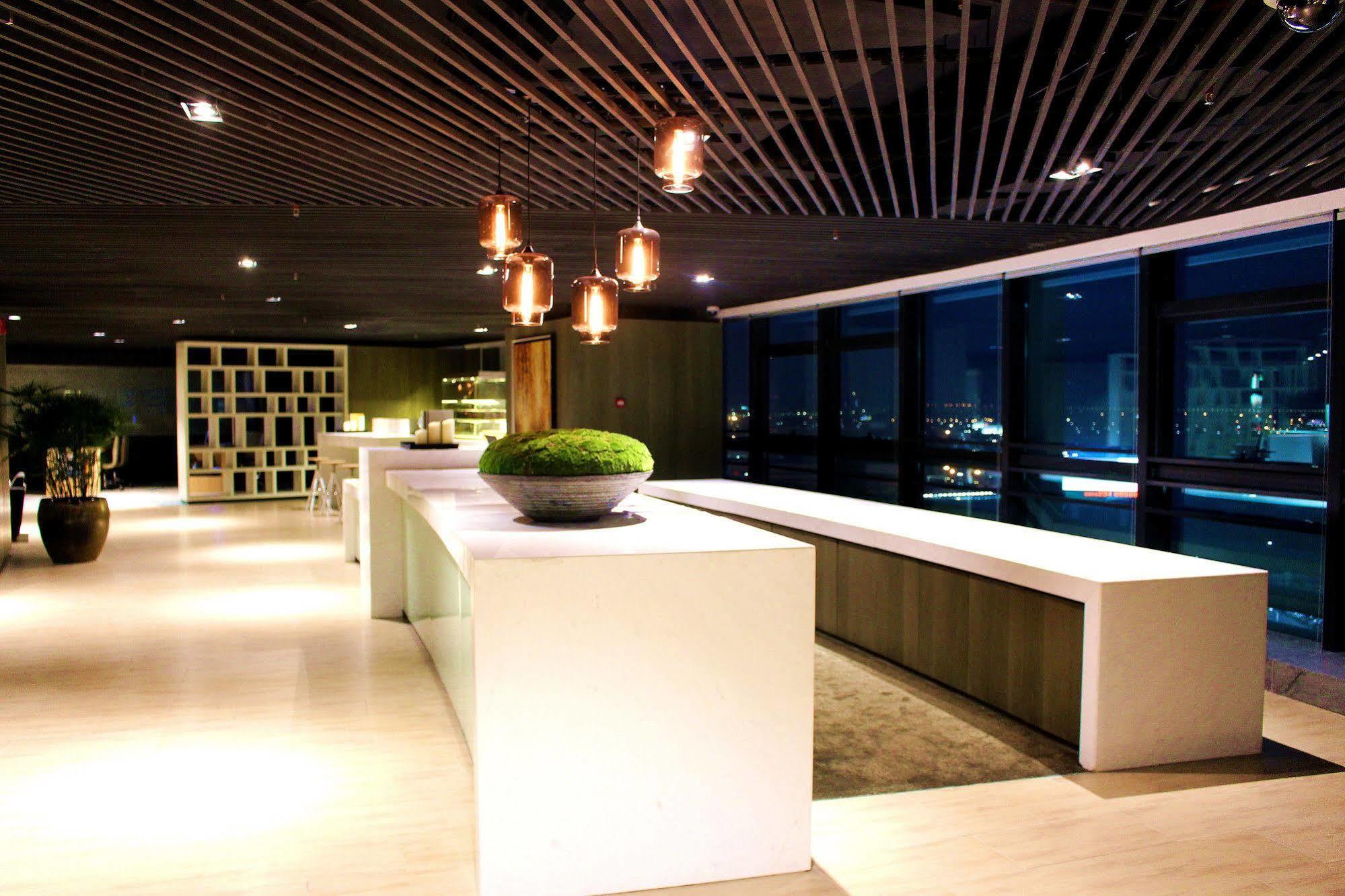 Hotel Hyatt House Shenzhen Airport Esterno foto