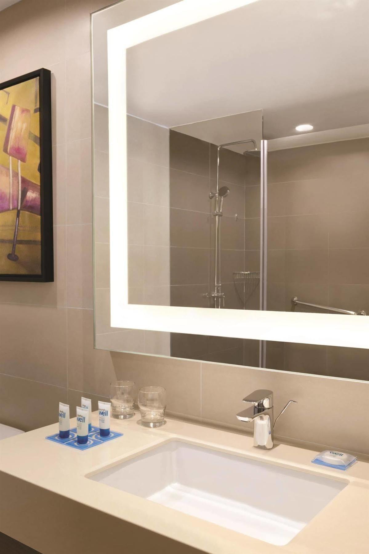 Hotel Hyatt House Shenzhen Airport Esterno foto