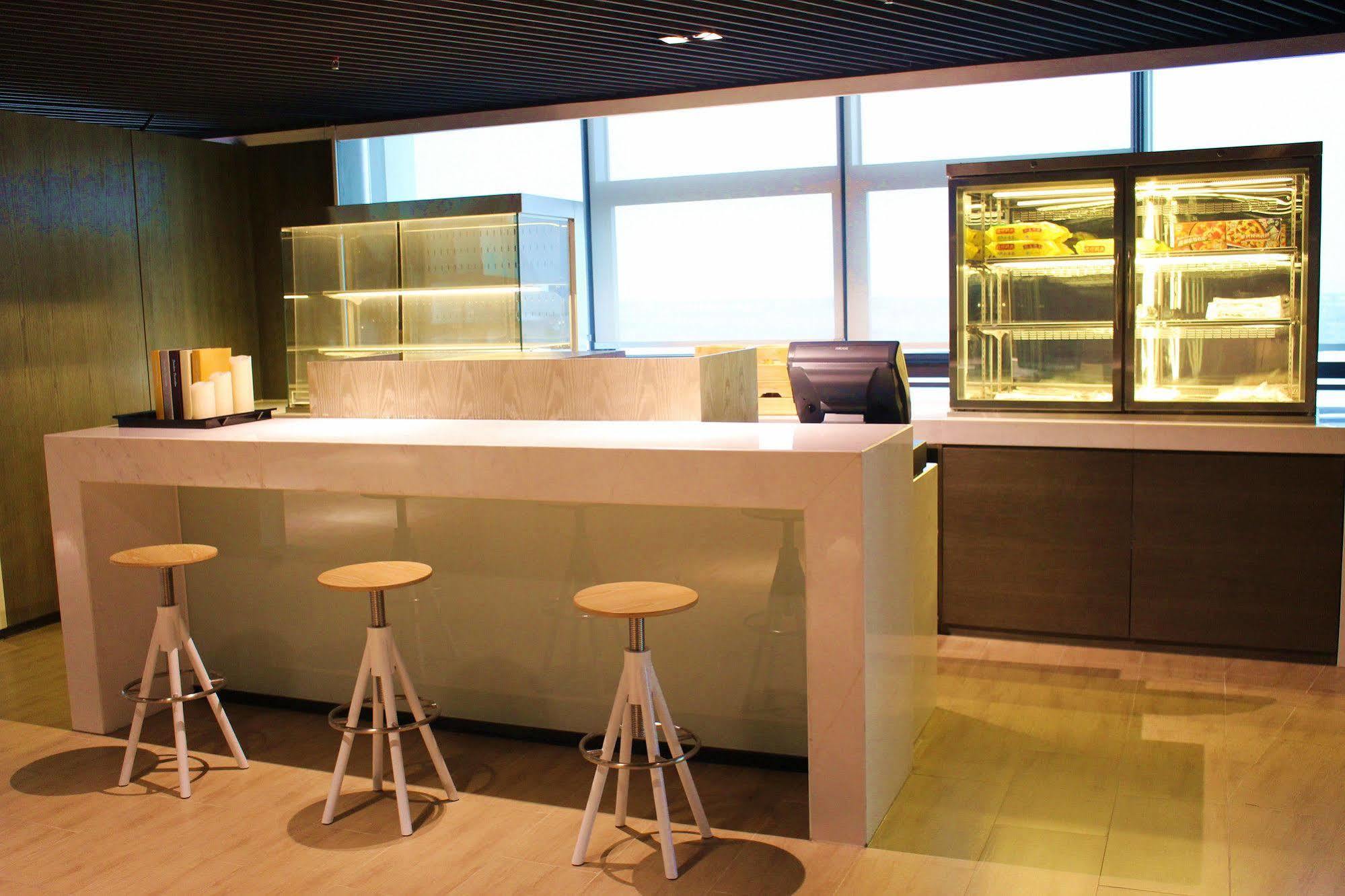 Hotel Hyatt House Shenzhen Airport Esterno foto